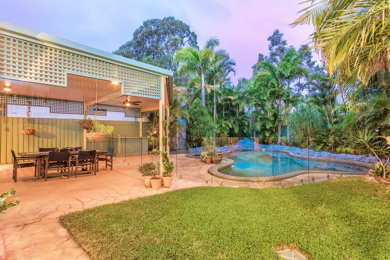 Photo - 8 Kingston Heath Place, Robina QLD 4226 - Image 21