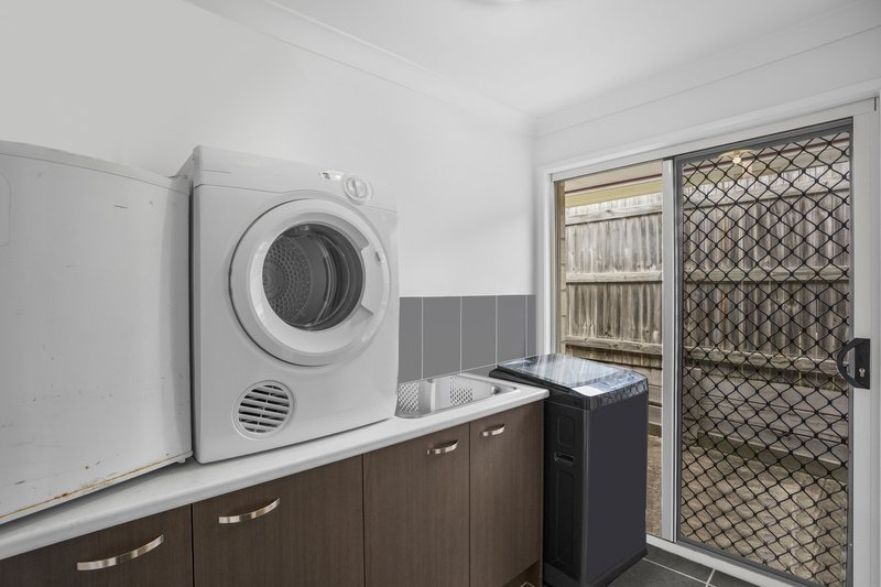 Photo - 8 Kinkajou Street, Deebing Heights QLD 4306 - Image 14