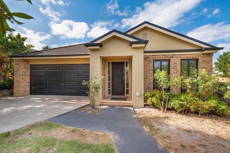 8 Kinloch Grove, Greenvale VIC 3059