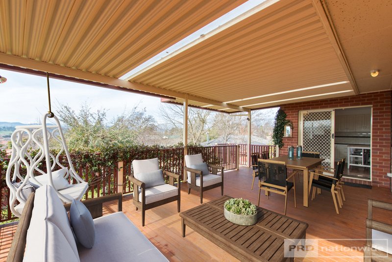 Photo - 8 Kirk Avenue, Tumut NSW 2720 - Image