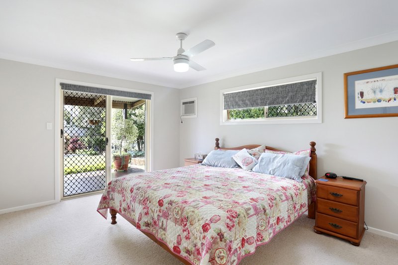 Photo - 8 Kirk Place, Sandstone Point QLD 4511 - Image 3