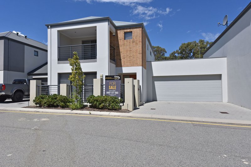 8 Kitson Turn, Clarkson WA 6030