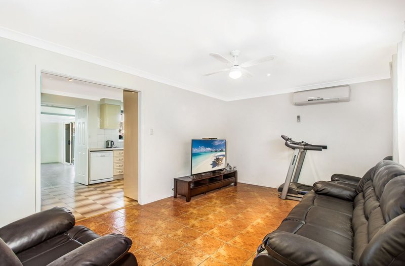 Photo - 8 Kiwi Close, St Clair NSW 2759 - Image 5