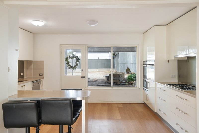 Photo - 8 Klose Street, Lyndoch SA 5351 - Image 6