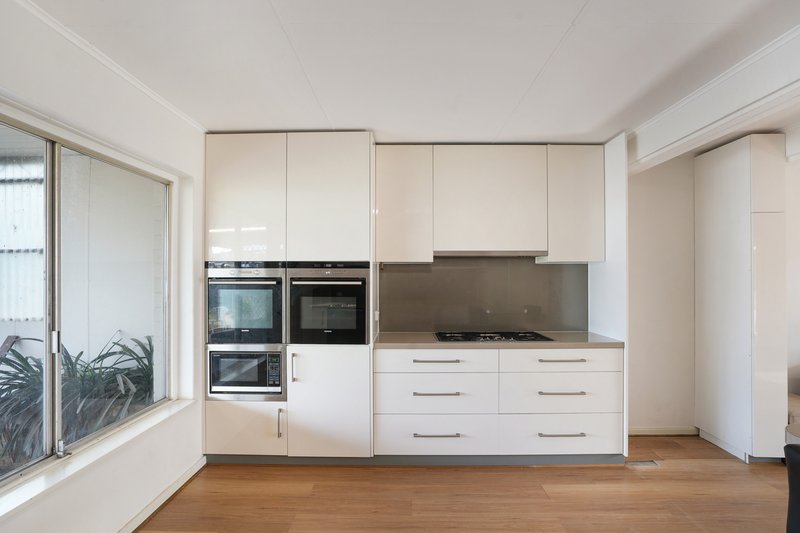 Photo - 8 Klose Street, Lyndoch SA 5351 - Image 7