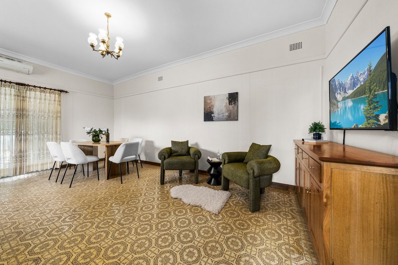 Photo - 8 Knocklayde Street, Ashfield NSW 2131 - Image 7