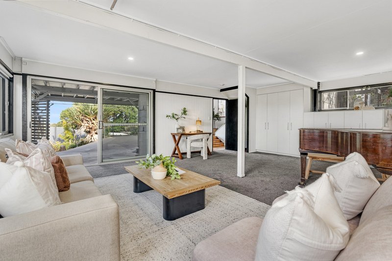 Photo - 8 Koolewong Street, Stafford Heights QLD 4053 - Image 24