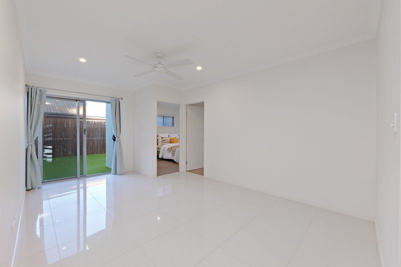 Photo - 8 Koopa Place, Pelican Waters QLD 4551 - Image 14