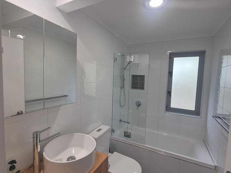 Photo - 8 Korekoba Place, Bolton Point NSW 2283 - Image 6