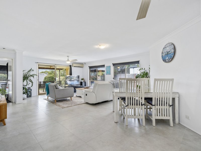 Photo - 8 Kowhai Place, Nerang QLD 4211 - Image 2