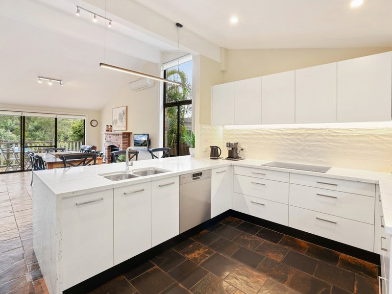 Photo - 8 Kristine Place, Mona Vale NSW 2103 - Image 6