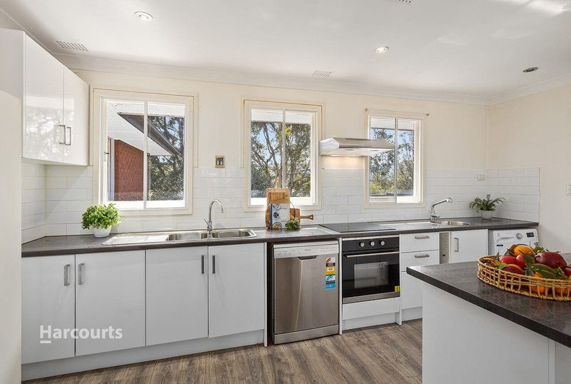 Photo - 8 Kurrawa Crescent, Koonawarra NSW 2530 - Image 2