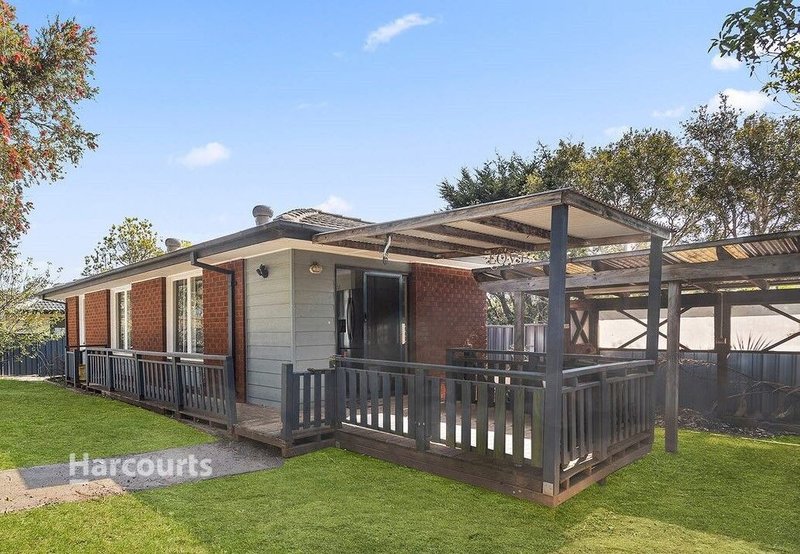 Photo - 8 Kurrawa Crescent, Koonawarra NSW 2530 - Image 6