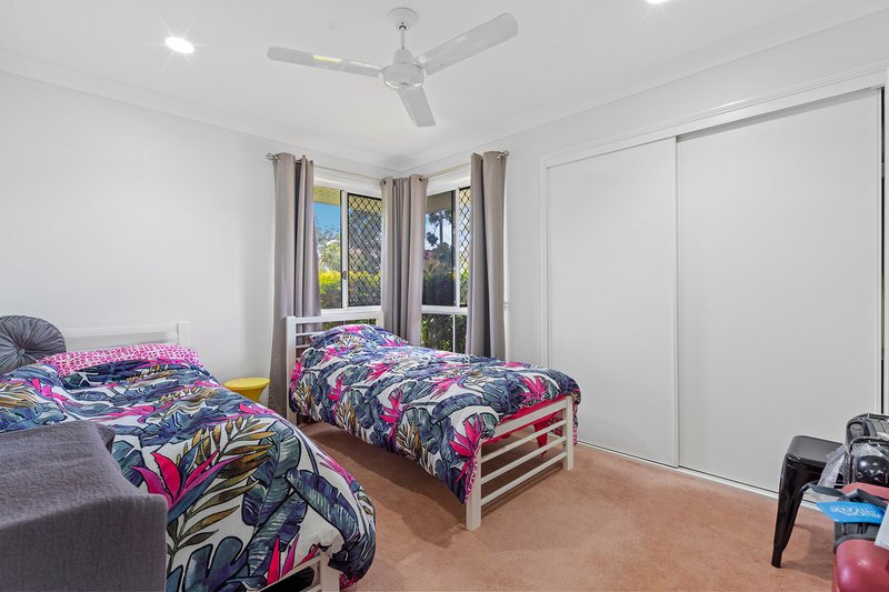 Photo - 8 Lacebark Street, Stretton QLD 4116 - Image 9