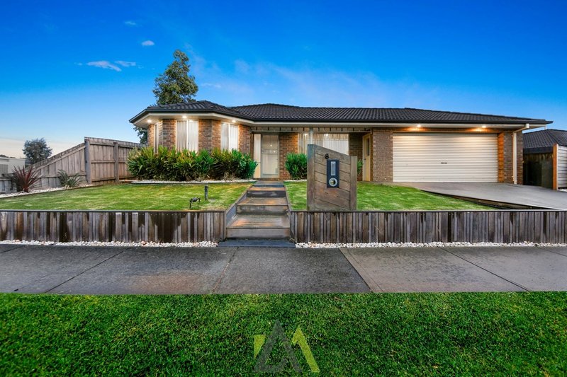 8 Lady Emily Way, Skye VIC 3977