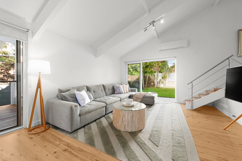 Photo - 8 Lae Place, Allambie Heights NSW 2100 - Image 4