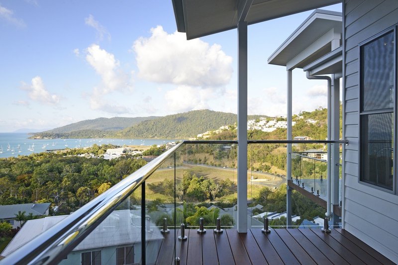 Photo - 8 Laguna Court, Airlie Beach QLD 4802 - Image 3