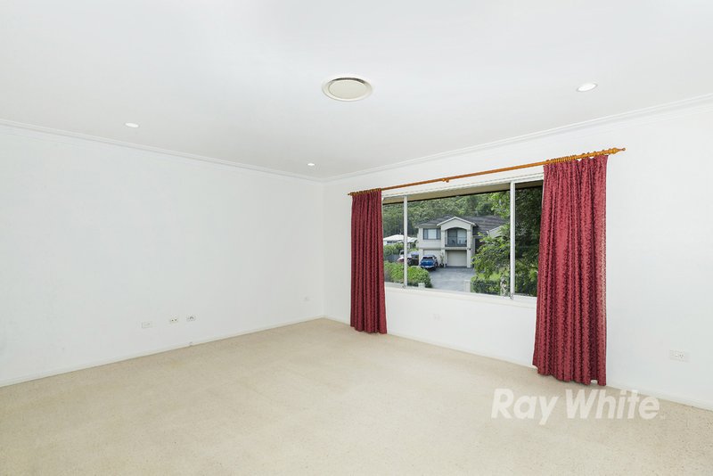 Photo - 8 Lake Macquarie Close, Fennell Bay NSW 2283 - Image 4