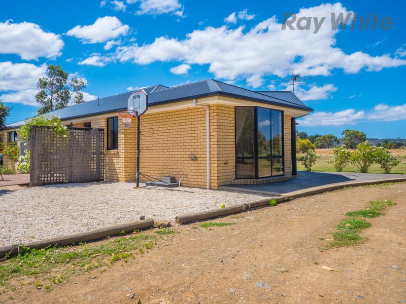 Photo - 8 Lake Street, Oatlands TAS 7120 - Image 23