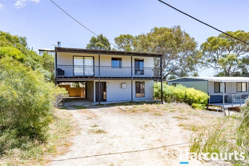 8 Lake View Road, Preston Beach WA 6215