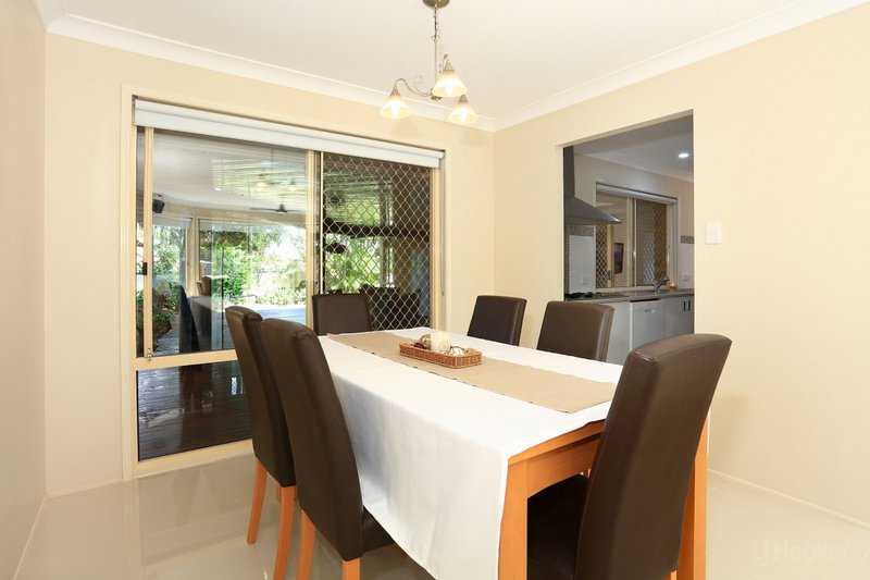 Photo - 8 Lakewood Court, Helensvale QLD 4212 - Image 11