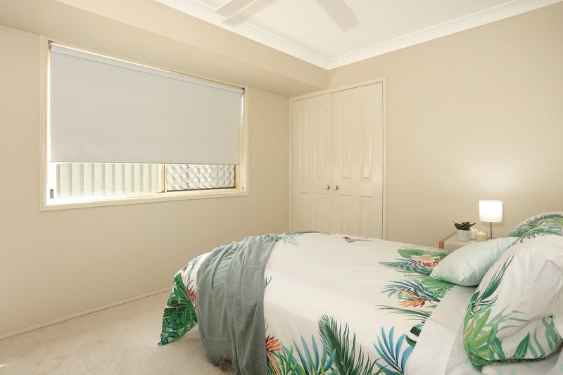 Photo - 8 Lakewood Court, Helensvale QLD 4212 - Image 18