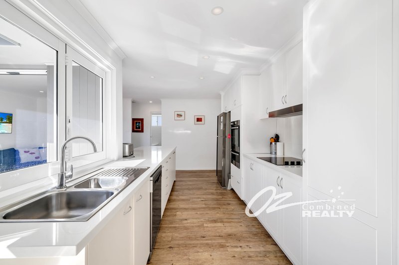 Photo - 8 Lambs Crescent, Vincentia NSW 2540 - Image 3
