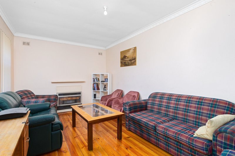 Photo - 8 Lambton Street, Oaklands Park SA 5046 - Image 5