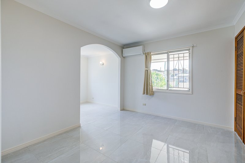Photo - 8 Lamorna Street, Rochedale South QLD 4123 - Image 7