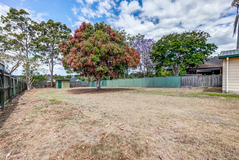 Photo - 8 Lamorna Street, Rochedale South QLD 4123 - Image 13