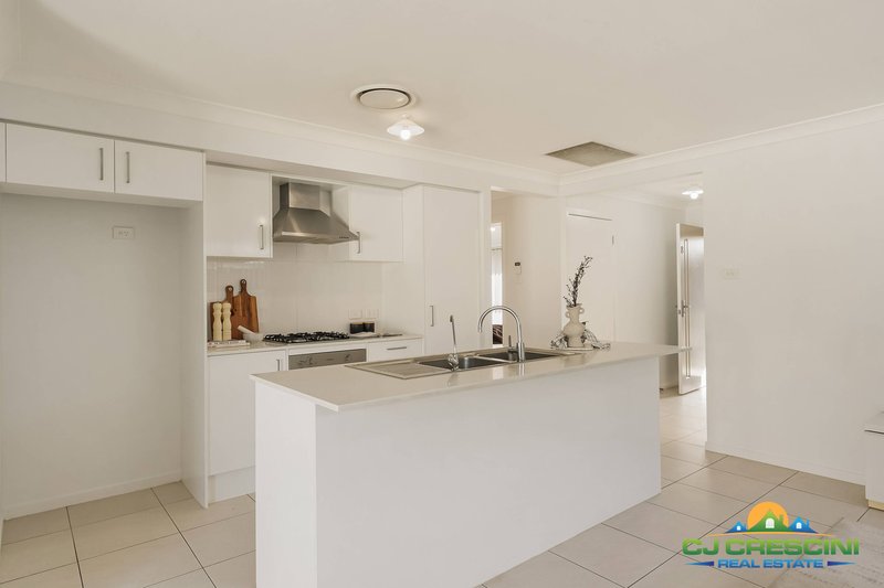 Photo - 8 Lance Street, Oran Park NSW 2570 - Image 5