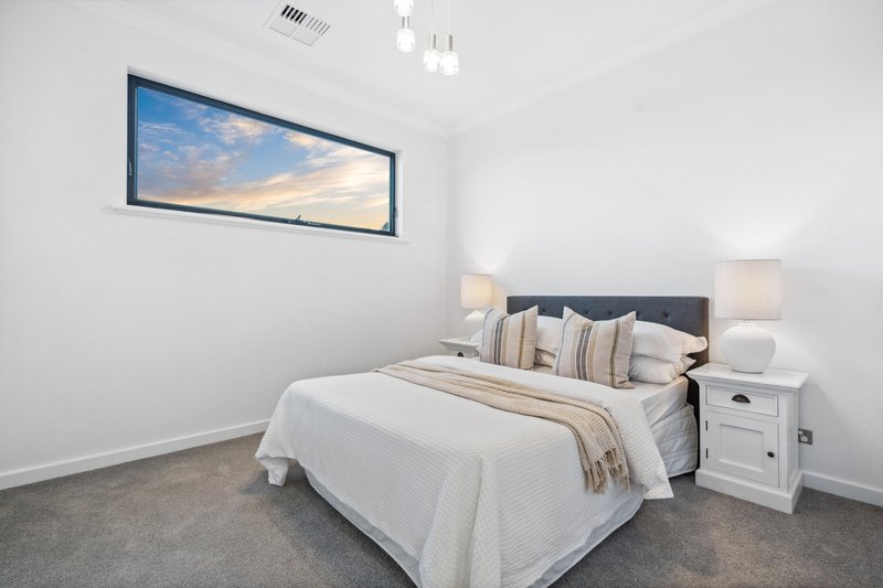 Photo - 8 Landseer Court, Fulham Gardens SA 5024 - Image 18