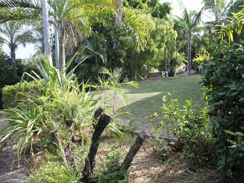 Photo - 8 Langdon Street, Tannum Sands QLD 4680 - Image 16