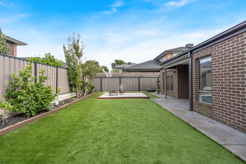 Photo - 8 Lansell Street, Craigieburn VIC 3064 - Image 20