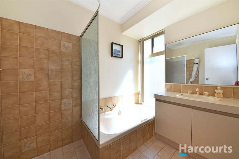 Photo - 8 Larissa Court, Ballajura WA 6066 - Image 10