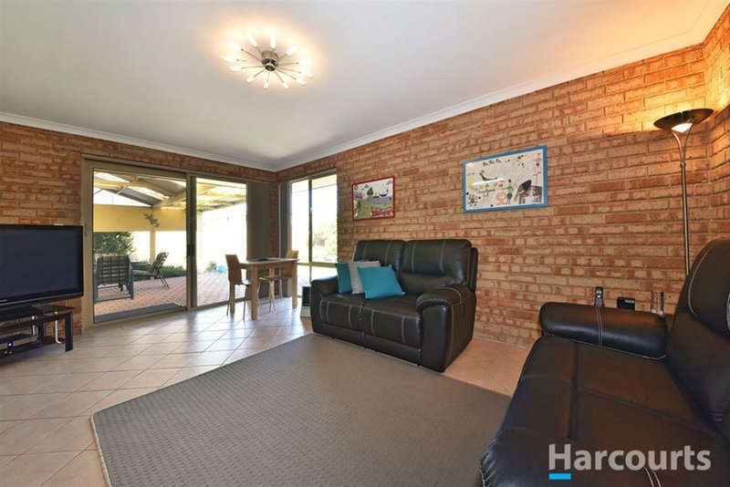 Photo - 8 Larissa Court, Ballajura WA 6066 - Image 15