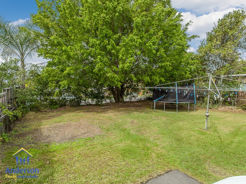 Photo - 8 Lascelles Street, Brighton QLD 4017 - Image 12