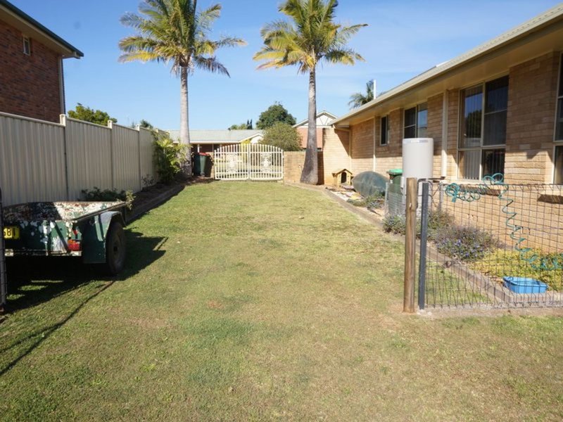 Photo - 8 Laurina Close, Old Bar NSW 2430 - Image 8