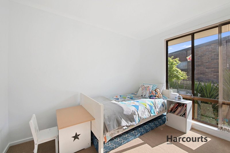 Photo - 8 Lawrence Drive, Devonport TAS 7310 - Image 9