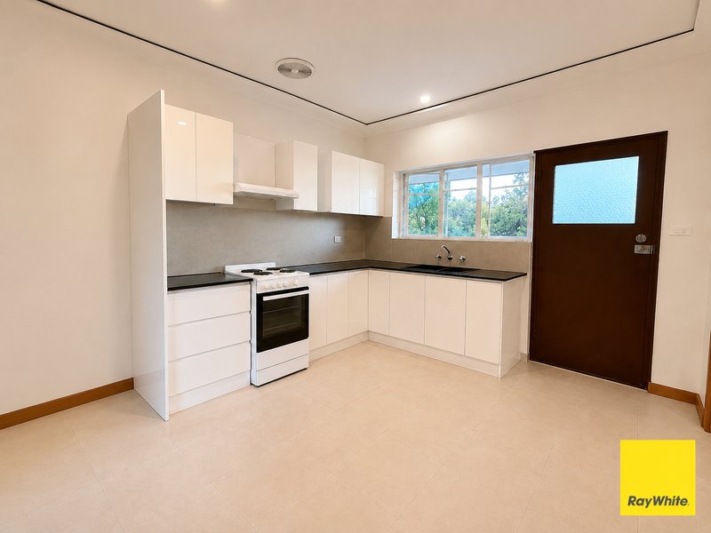 Photo - 8 Lawrence Street, West Ryde NSW 2114 - Image 2