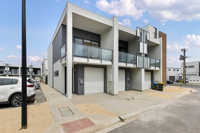 8 Le Messurier Street, Port Adelaide SA 5015