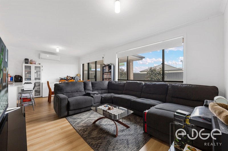 Photo - 8 Levidi Court, Davoren Park SA 5113 - Image 3