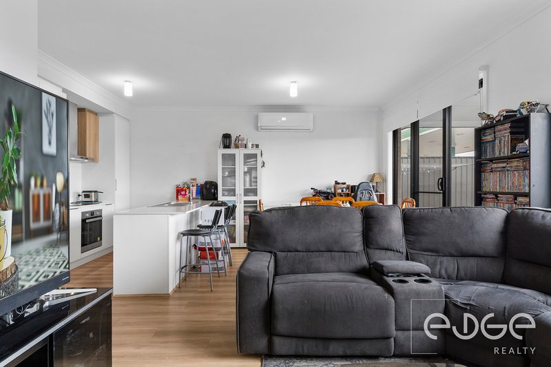 Photo - 8 Levidi Court, Davoren Park SA 5113 - Image 4