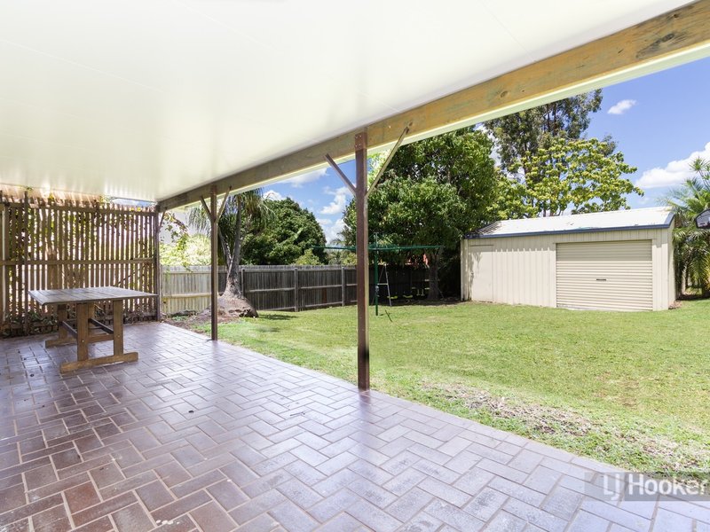 Photo - 8 Lichen Court, Regents Park QLD 4118 - Image 4