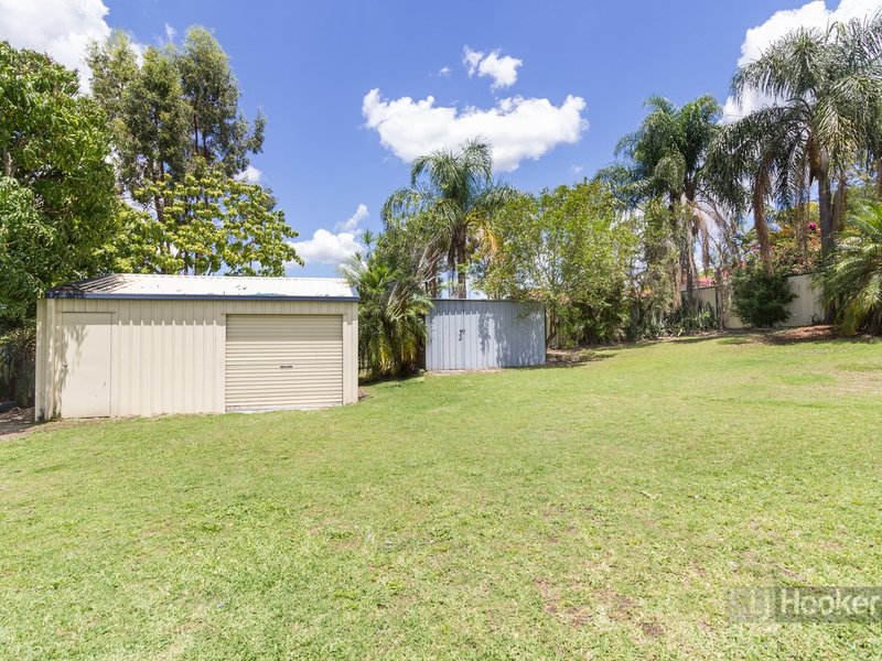 Photo - 8 Lichen Court, Regents Park QLD 4118 - Image 10