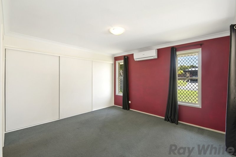 Photo - 8 Lillian Place, Deception Bay QLD 4508 - Image 6