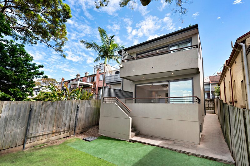 Photo - 8 Lilyfield Road, Rozelle NSW 2039 - Image 8