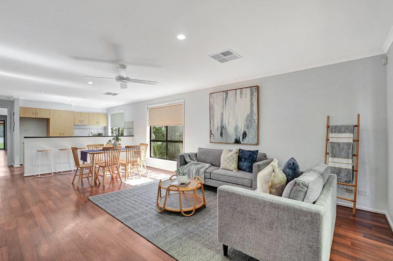 Photo - 8 Lime Court, Munno Para West SA 5115 - Image 9
