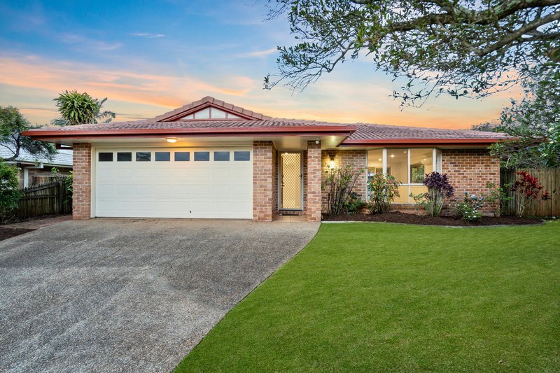 8 Lindabel Court, Victoria Point QLD 4165