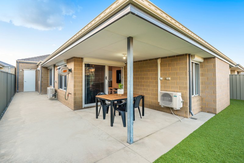 Photo - 8 Lipizzaner Road, Byford WA 6122 - Image 21